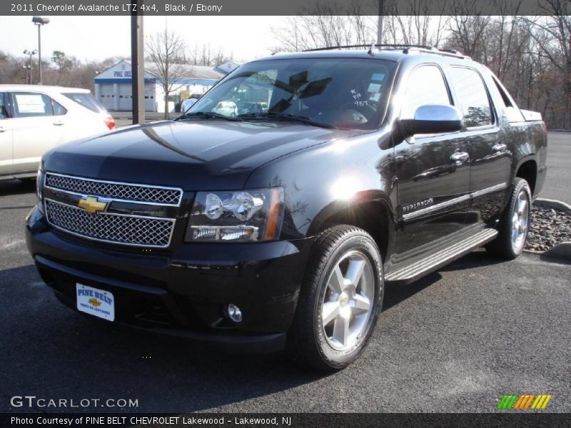 Black / Ebony 2011 Chevrolet Avalanche LTZ 4x4