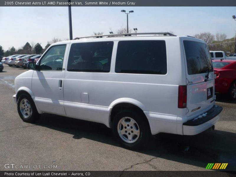  2005 Astro LT AWD Passenger Van Summit White