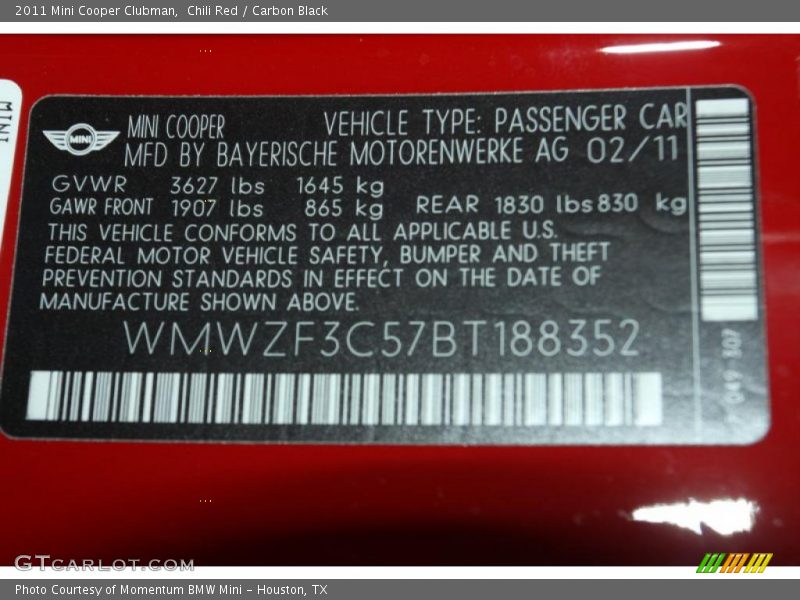 Chili Red / Carbon Black 2011 Mini Cooper Clubman