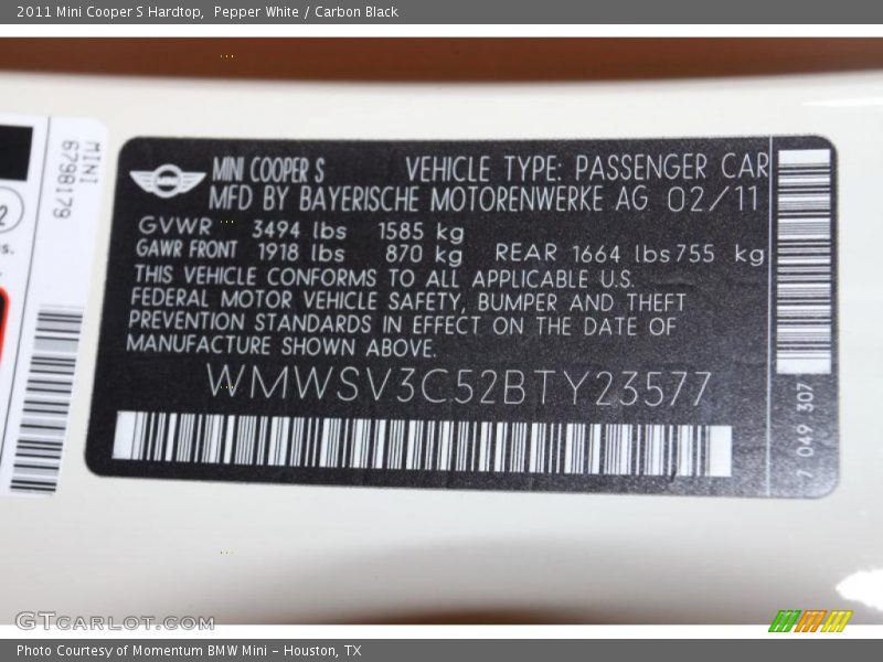 Pepper White / Carbon Black 2011 Mini Cooper S Hardtop