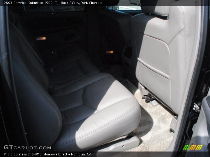 Black / Gray/Dark Charcoal 2003 Chevrolet Suburban 1500 LT