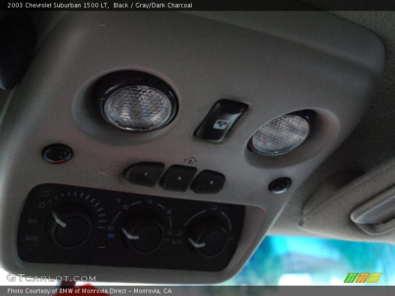 Black / Gray/Dark Charcoal 2003 Chevrolet Suburban 1500 LT