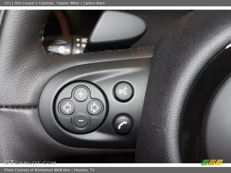 Pepper White / Carbon Black 2011 Mini Cooper S Clubman