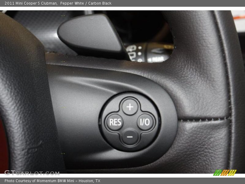 Pepper White / Carbon Black 2011 Mini Cooper S Clubman