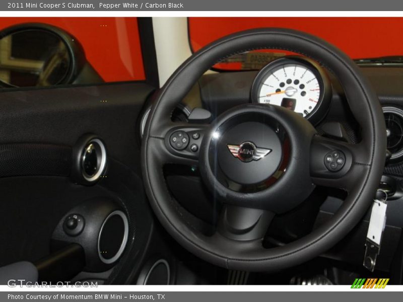 Pepper White / Carbon Black 2011 Mini Cooper S Clubman