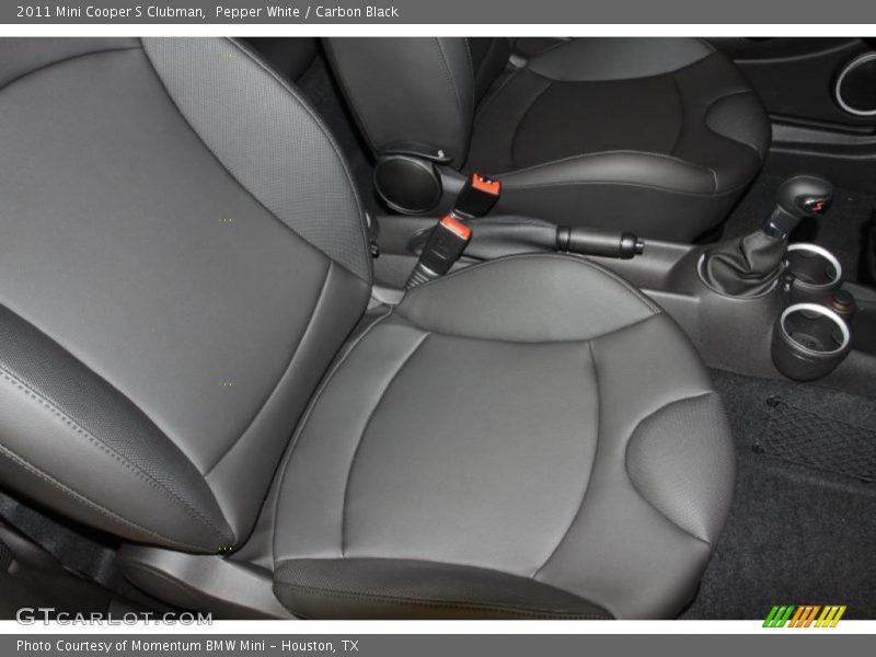 Pepper White / Carbon Black 2011 Mini Cooper S Clubman