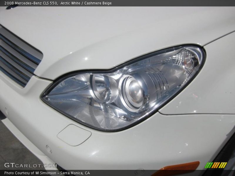 Arctic White / Cashmere Beige 2008 Mercedes-Benz CLS 550
