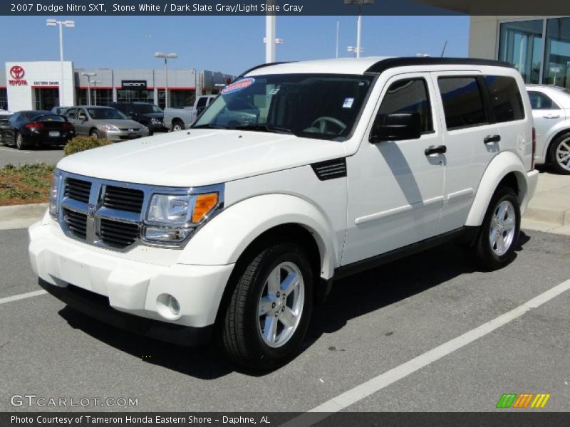 Stone White / Dark Slate Gray/Light Slate Gray 2007 Dodge Nitro SXT