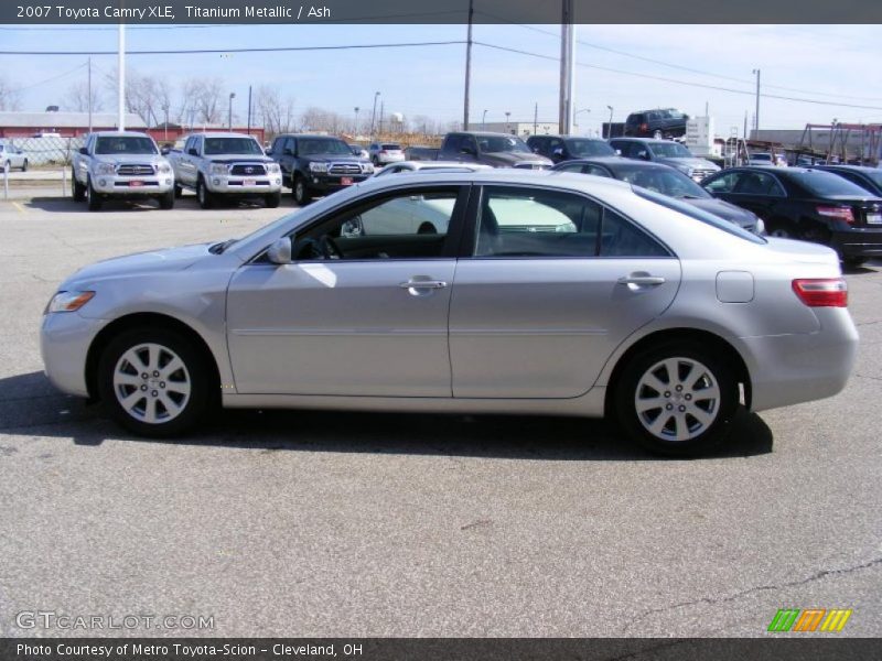 Titanium Metallic / Ash 2007 Toyota Camry XLE