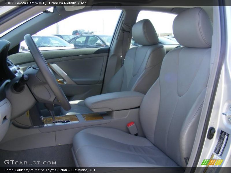 Titanium Metallic / Ash 2007 Toyota Camry XLE