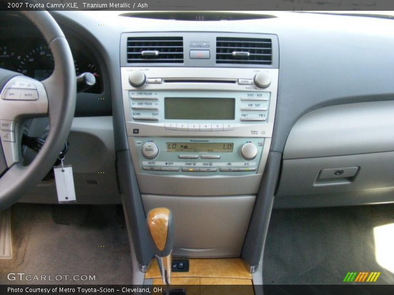 Titanium Metallic / Ash 2007 Toyota Camry XLE