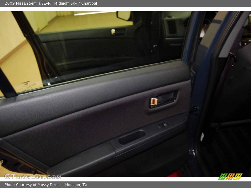 Midnight Sky / Charcoal 2009 Nissan Sentra SE-R