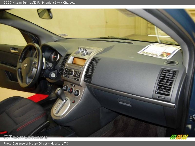 Midnight Sky / Charcoal 2009 Nissan Sentra SE-R
