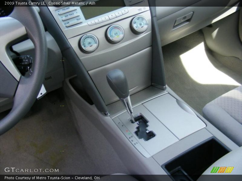 Classic Silver Metallic / Ash 2009 Toyota Camry LE