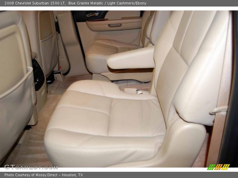  2008 Suburban 1500 LT Light Cashmere/Ebony Interior