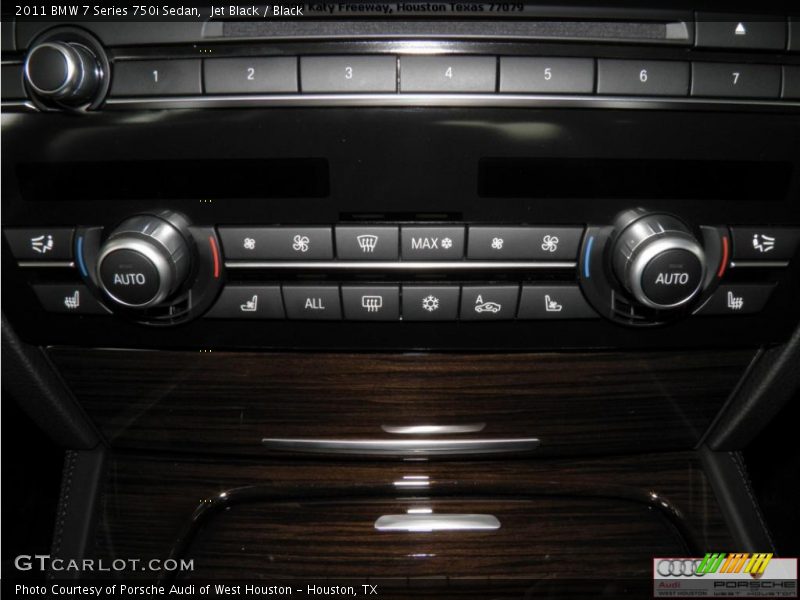 Jet Black / Black 2011 BMW 7 Series 750i Sedan