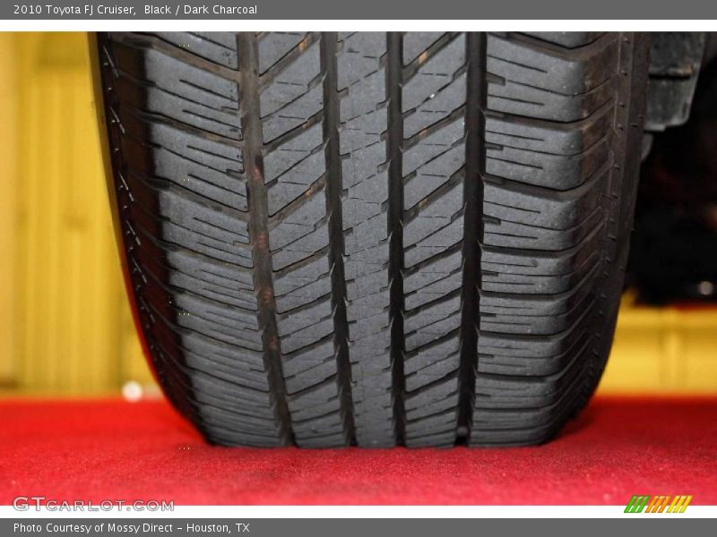 Black / Dark Charcoal 2010 Toyota FJ Cruiser