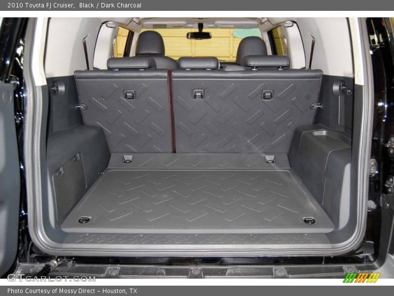 Black / Dark Charcoal 2010 Toyota FJ Cruiser