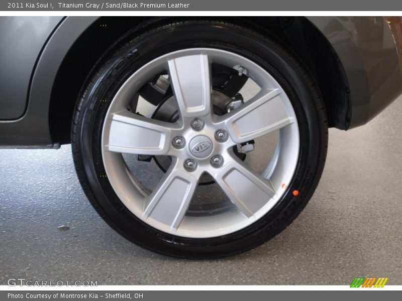 Titanium Gray / Sand/Black Premium Leather 2011 Kia Soul !