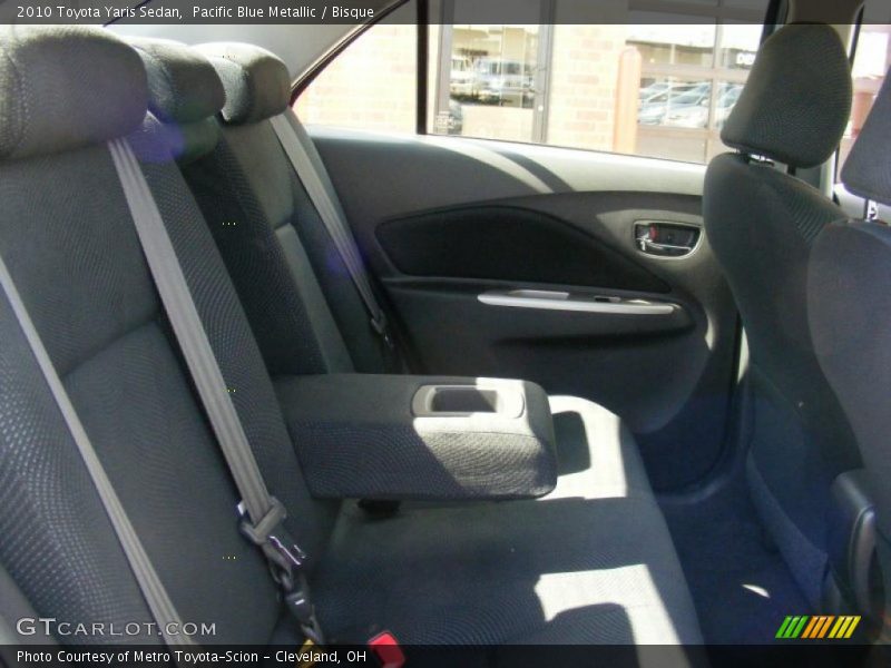 Pacific Blue Metallic / Bisque 2010 Toyota Yaris Sedan