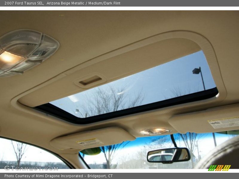 Arizona Beige Metallic / Medium/Dark Flint 2007 Ford Taurus SEL