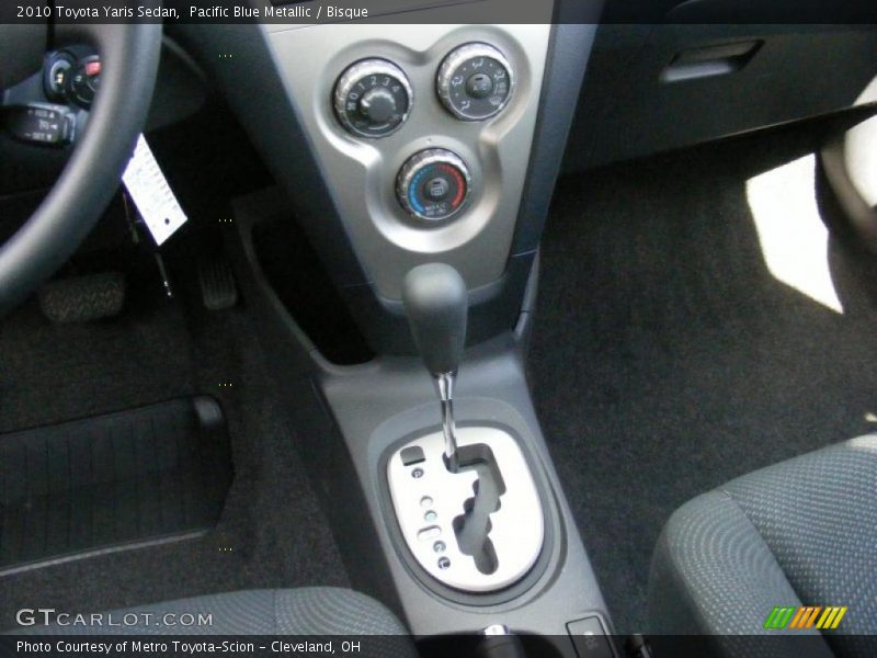 Pacific Blue Metallic / Bisque 2010 Toyota Yaris Sedan