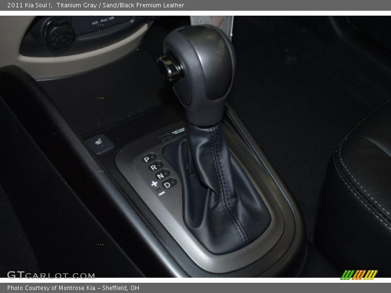 Titanium Gray / Sand/Black Premium Leather 2011 Kia Soul !