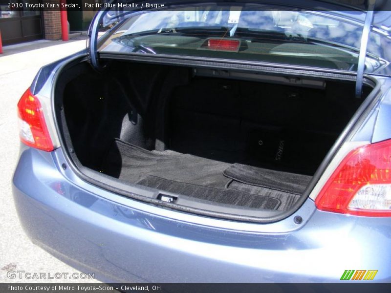Pacific Blue Metallic / Bisque 2010 Toyota Yaris Sedan