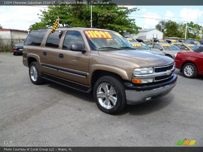 Sandalwood Metallic / Tan/Neutral 2004 Chevrolet Suburban 1500 LT