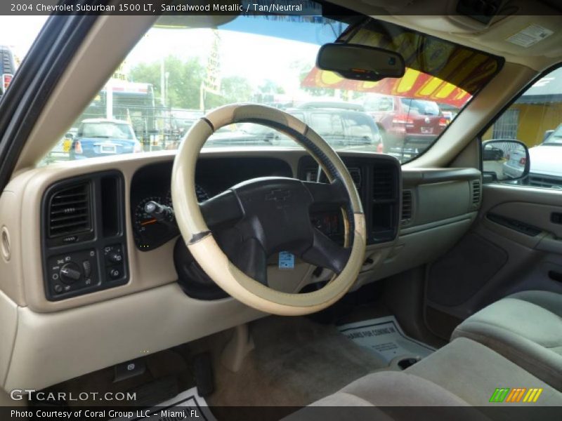 Sandalwood Metallic / Tan/Neutral 2004 Chevrolet Suburban 1500 LT