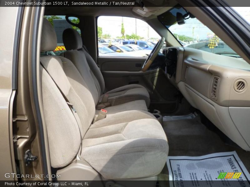 Sandalwood Metallic / Tan/Neutral 2004 Chevrolet Suburban 1500 LT