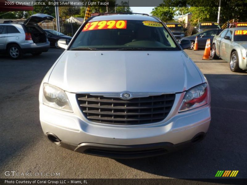 Bright Silver Metallic / Light Taupe 2005 Chrysler Pacifica