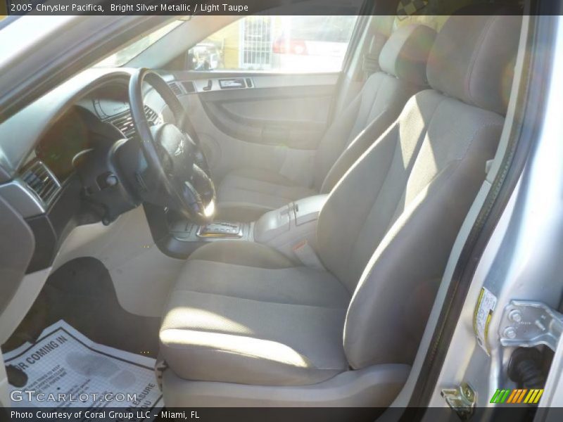 Bright Silver Metallic / Light Taupe 2005 Chrysler Pacifica