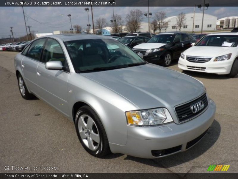 Front 3/4 View of 2004 A6 3.0 quattro Sedan