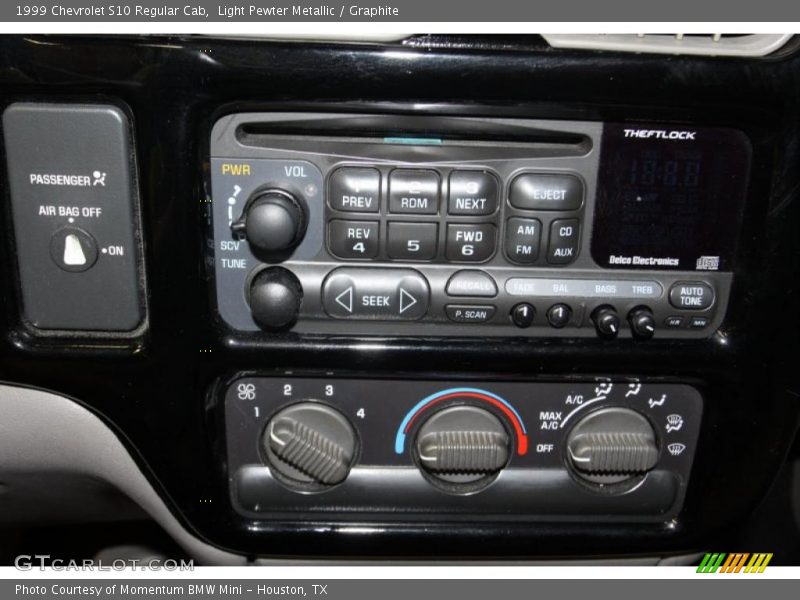 Light Pewter Metallic / Graphite 1999 Chevrolet S10 Regular Cab