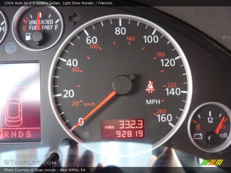 Light Silver Metallic / Platinum 2004 Audi A6 3.0 quattro Sedan