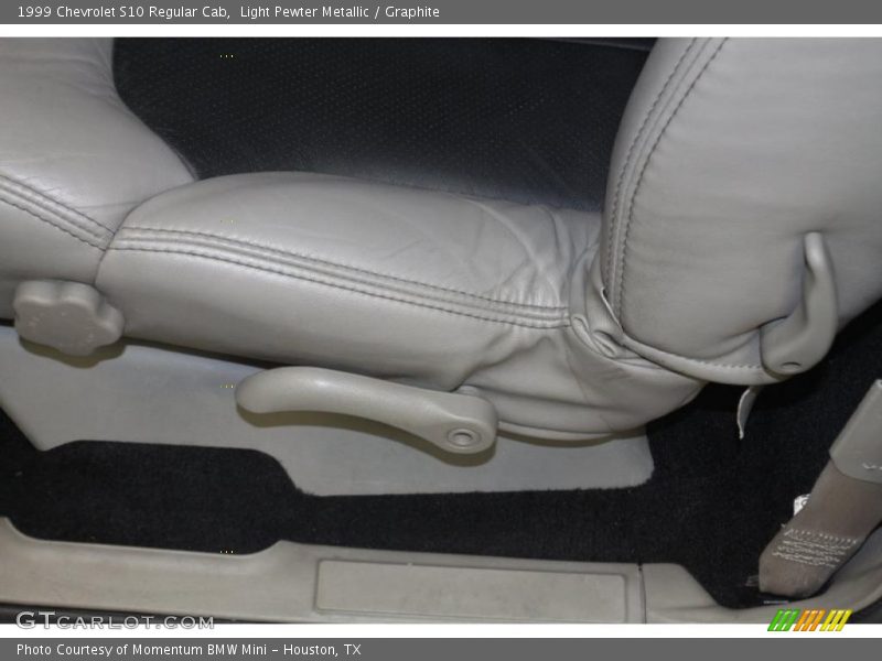 Light Pewter Metallic / Graphite 1999 Chevrolet S10 Regular Cab