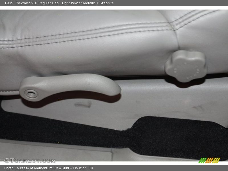 Light Pewter Metallic / Graphite 1999 Chevrolet S10 Regular Cab