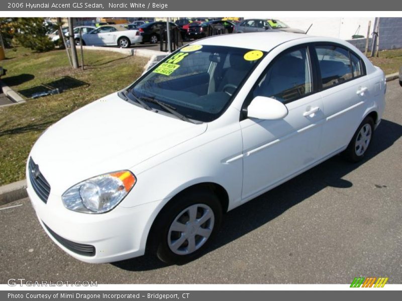 Nordic White / Beige 2006 Hyundai Accent GLS Sedan