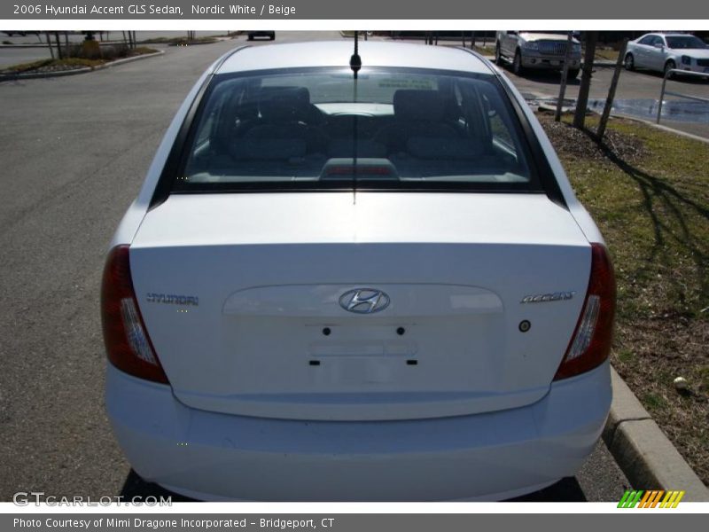 Nordic White / Beige 2006 Hyundai Accent GLS Sedan