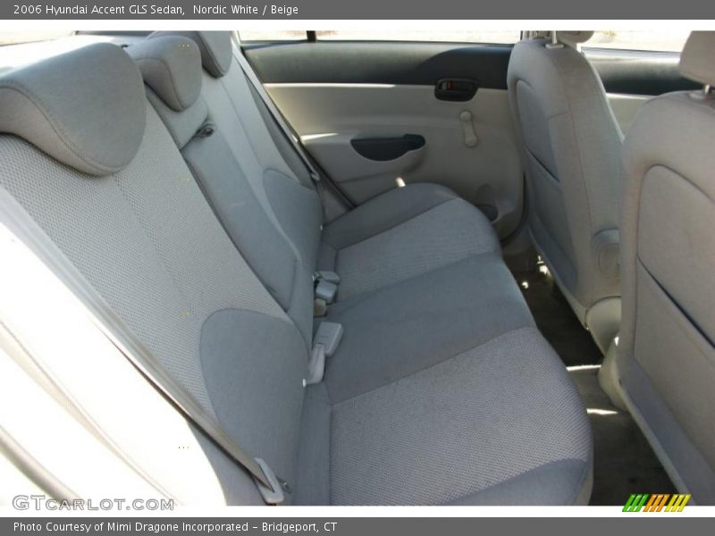 Nordic White / Beige 2006 Hyundai Accent GLS Sedan