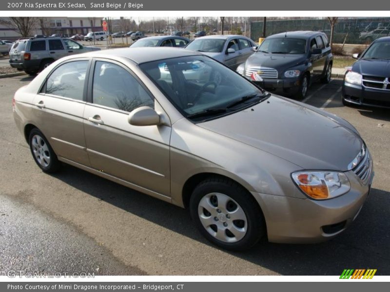 Front 3/4 View of 2007 Spectra EX Sedan