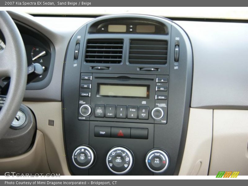 Sand Beige / Beige 2007 Kia Spectra EX Sedan