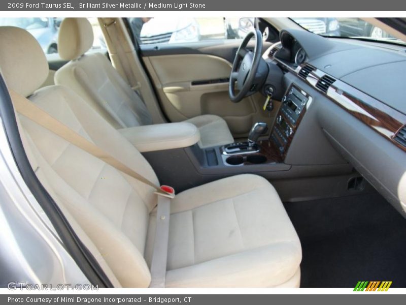  2009 Taurus SEL Medium Light Stone Interior