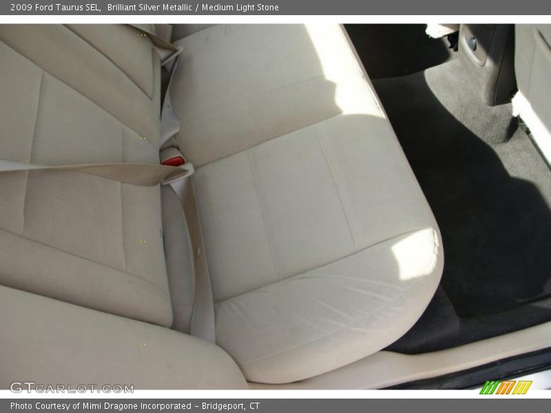 Brilliant Silver Metallic / Medium Light Stone 2009 Ford Taurus SEL