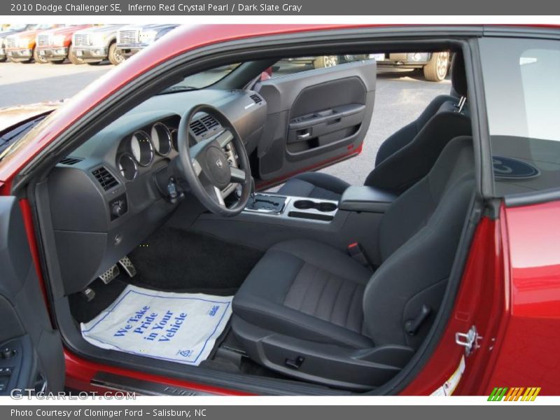 Inferno Red Crystal Pearl / Dark Slate Gray 2010 Dodge Challenger SE