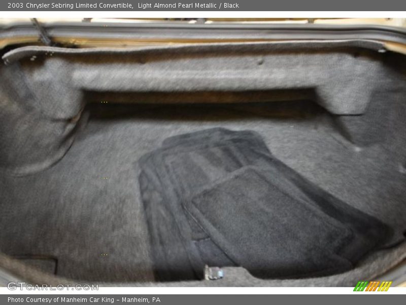 Light Almond Pearl Metallic / Black 2003 Chrysler Sebring Limited Convertible