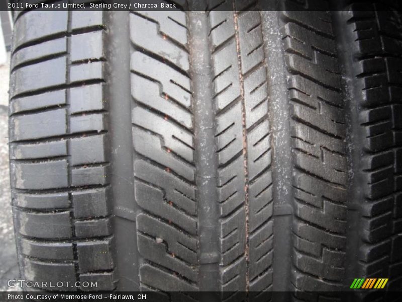 Sterling Grey / Charcoal Black 2011 Ford Taurus Limited