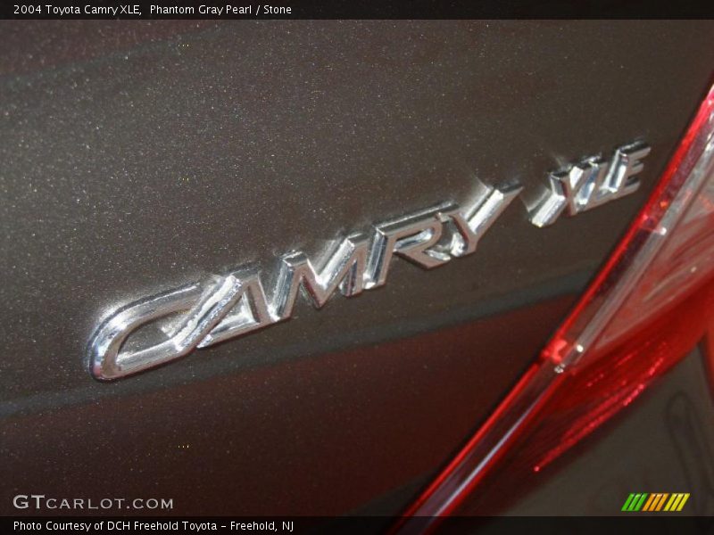 Phantom Gray Pearl / Stone 2004 Toyota Camry XLE