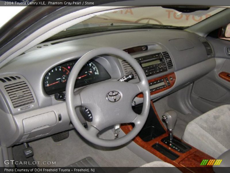 Phantom Gray Pearl / Stone 2004 Toyota Camry XLE